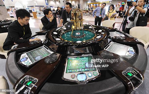 Electronic Roulette Photos and Premium High Res Pictures - Getty Images