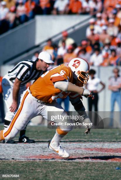 Lee Roy Selmon of the Tampa Bay Buccaneers in action against the Minnesota Vikings during an NFL football game December 7, 1980 at Tampa Stadium in...