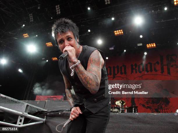 Jacoby Papa Roach Photos And Premium High Res Pictures Getty Images singer-jacoby-shaddix-of-papa-roach-performing-on-the-opening-night-of