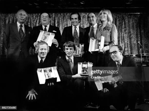 Robert-André Vivien, deputy of Val-de-MArne and manager of France 2, Léon Zitrone, Jean-Pierre Elkabbach, Marcel Leclerc, and Carole Chabrier, :...