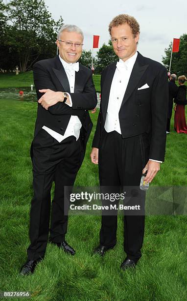 Lord Rothermere Photos et images de collection - Getty Images