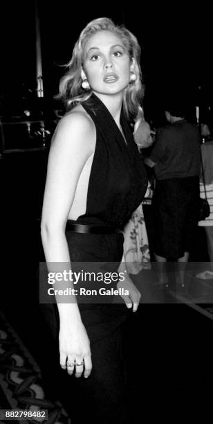 Kelly Rutherford 1989 141 Daytime Emmys 1989 Photos & High Res Pictures - Getty Images