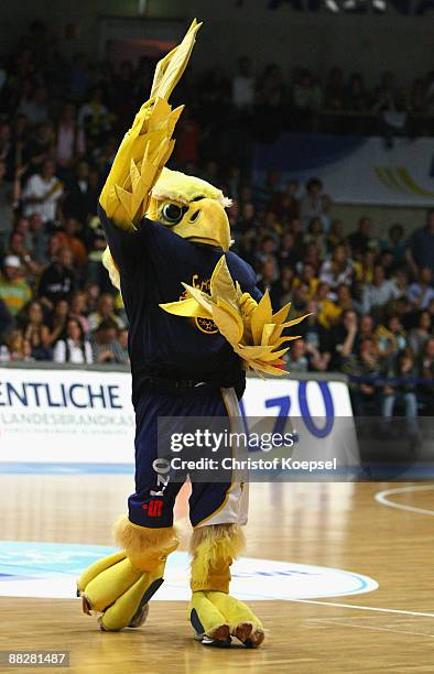 Mascot Hubirt of Oldenburg celebrates during the Basketball Bundesliga Play-Off match between EWE Baskets Oldenburg and Brose Baskets Bamberg at the...