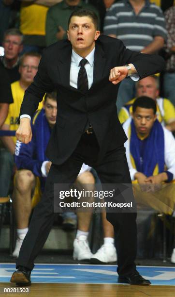 Head coach Predrag Krunic of Oldenburg gestures during the Basketball Bundesliga Play-Off match between EWE Baskets Oldenburg and Brose Baskets...