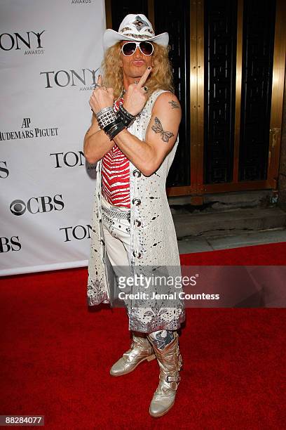Actor James Carpinello attends the 63rd Annual Tony Awards at Radio City Music Hall on June 7, 2009 in New York City.