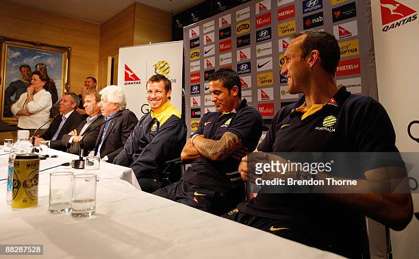 Ben Buckley, Socceroos manager Pim Verbeek, FFA Chairman Frank Lowy, and Lucas Neill, Tim Cahill and Mark Schwarzer of Socceroos address the media...