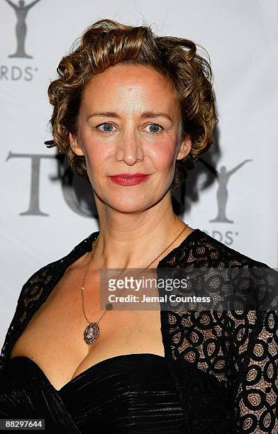 Actress Janet McTeer attends the 63rd Annual Tony Awards at Radio City Music Hall on June 7, 2009 in New York City.