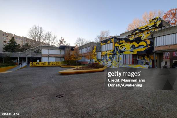 General view of the civic center in Bologna suburbs with the murals painted for the project Zona Navile-Gorki 6.16 on November 30, 2017 in Bologna,...