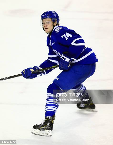 Owen Tippett of the Mississauga Steelheads skates during an OHL game against the Niagara IceDogs at the Meridian Centre on November 25, 2017 in St...