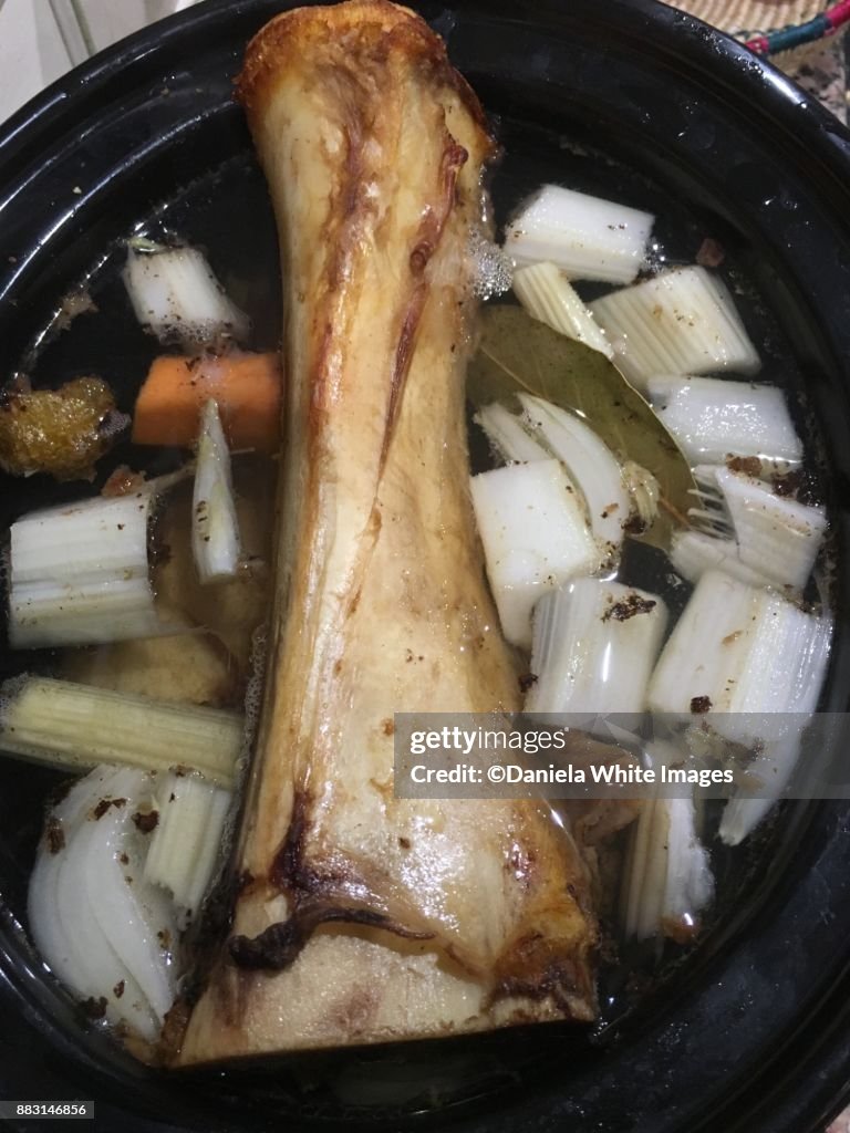 Making Beef bone broth