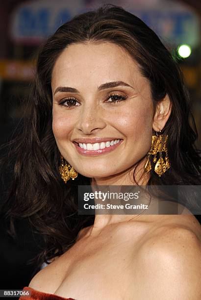 Mia Maestro