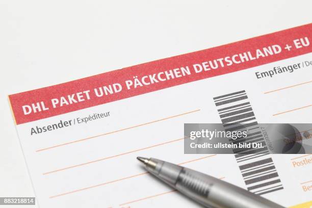 Paketschein für Paket und Päckchen Deutschland und EU ausfüllen