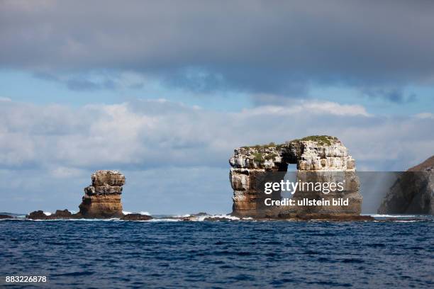 Darwins Arch near Darwin Island, Galapagos, Ecuador