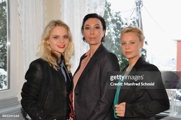 Lili Epply, Ursula Strauss and Katharina Strasser pose during the tv series 'Schnell ermittelt' On Set Photo Call at Schutzhaus am Schafberg on...