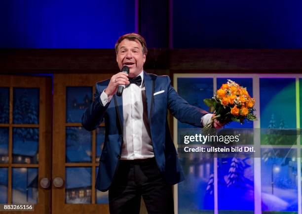 Patrick Lindner- Sternstunden zur Weihnachtszeit 2015 in der Ofen Stadt Halle Velten am