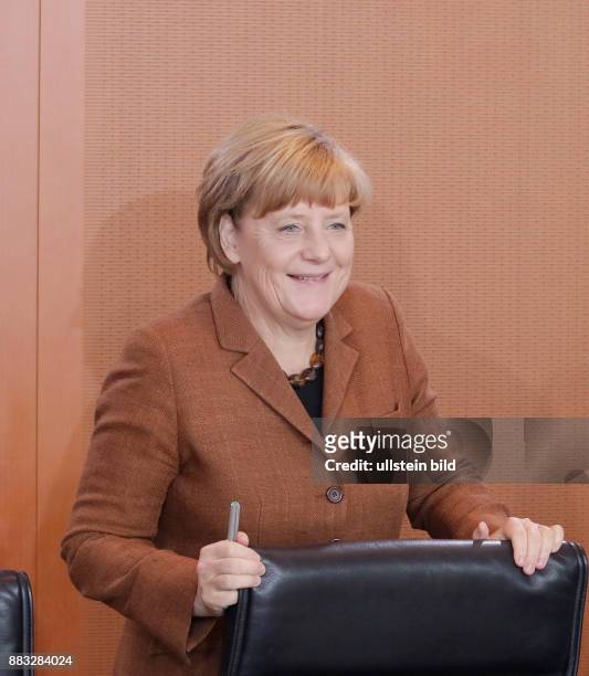Berlin, Kabinettssitzung , Das Bundeskabinett befasst sich in seiner 74. Sitzung am 23. September 2015 unter anderem mit dem Gesetzentwurf zur...