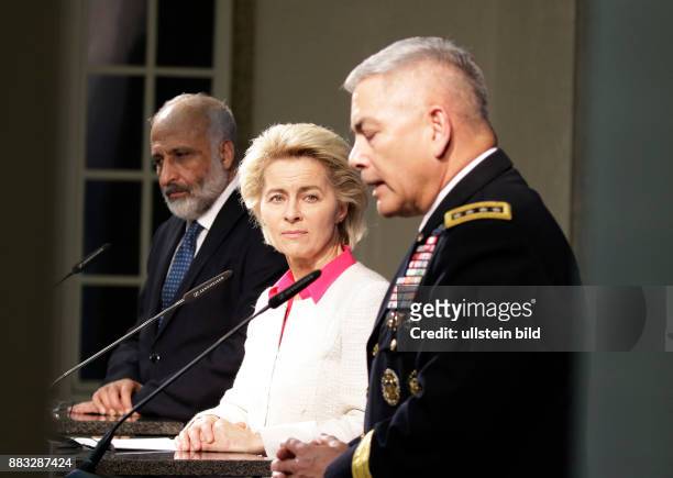 Berlin, Konferenz der Verteidigungsminister der truppenstellenden Nationen TAAC North Resolute Support Mission in Afghanistan / Teilnahme BM'in von...
