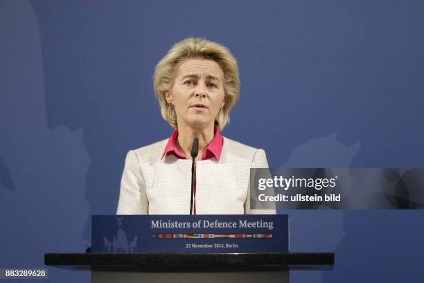 Berlin, Konferenz der Verteidigungsminister der truppenstellenden Nationen TAAC North Resolute Support Mission in Afghanistan / Teilnahme BM'in von...