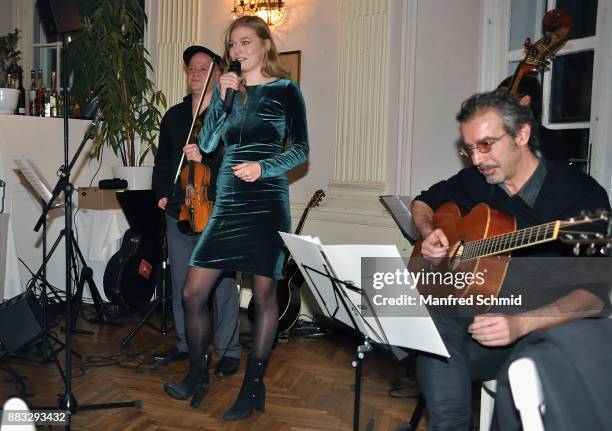 Zoe Straub performs during the presentation of Zoe Straub's new album 'the acoustic sessions' at Wiener Lusthaus on November 30, 2017 in Vienna,...