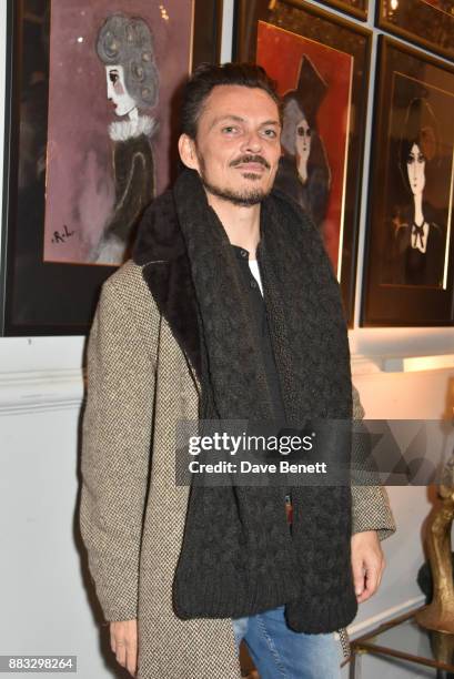 Matthew Williamson attends a private view of artist Rebecca Leigh's exhibition hosted by Sadie Frost at Tann Rokka on November 30, 2017 in London,...