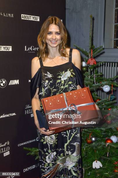 Eva Padberg attends the Christmas Dinner Party of Lena Gercke at the Bar Hygge on November 30, 2017 in Hamburg, Germany.