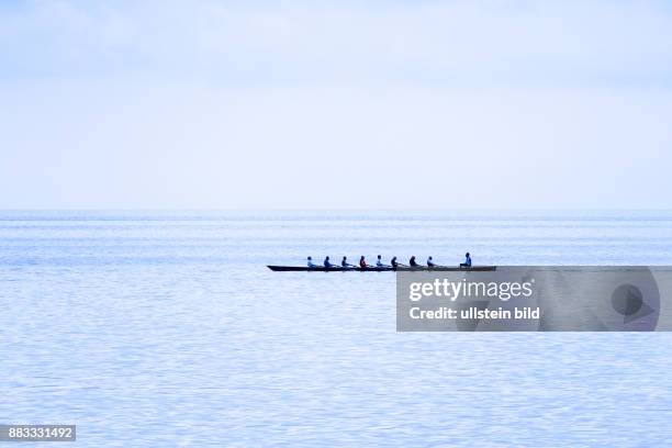 Ruderboot Ruderer 312 Ruderboot Stock Photos, High-Res Pictures, and Images - Getty Images