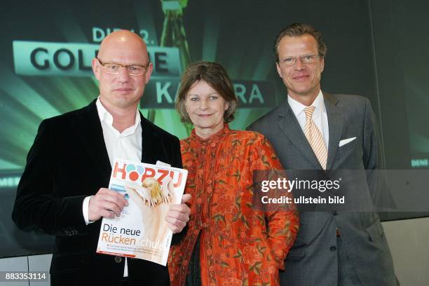 Thomas Garms, Journalist, D, Chefredakteur der "Hörzu" mit Beate Wedekind und Jochen Beckmann, Verlagsgeschaeftsfuehrer Programmzeitschriften...