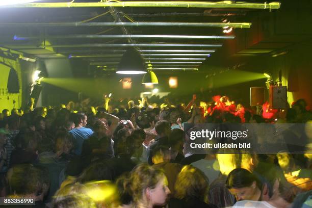 Tresor Berlin Photos and Premium High Res Pictures - Getty Images