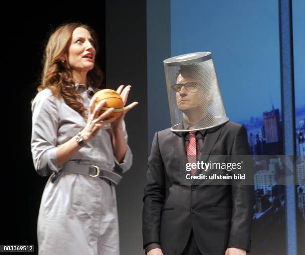 Actor Oliver Mommse and Nicola Ransom in the play "Fettes Schwein, Komoedie am Kudamm in Berlin