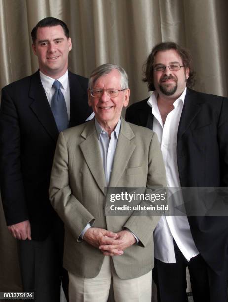 Musiker Andrej Hermlin, Schauspieler Herbert Feuerstein, Bariton Markus Brück , Fototermin zum Classic Open Air in Berlin.