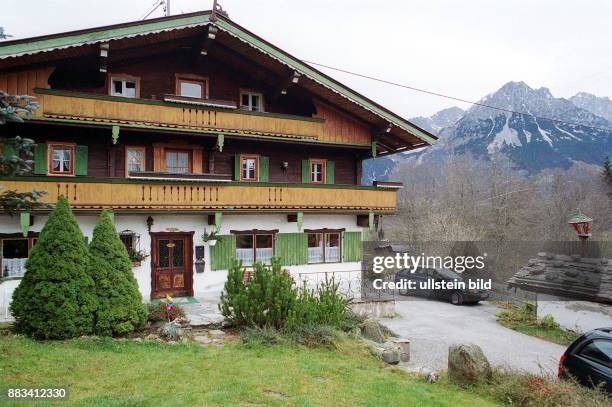 Das Ferienhaus der deutschen Tennisspielerin Anke Huber in Salzburg. .