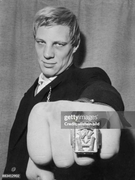 Norbert Grupe Photos and Premium High Res Pictures - Getty Images