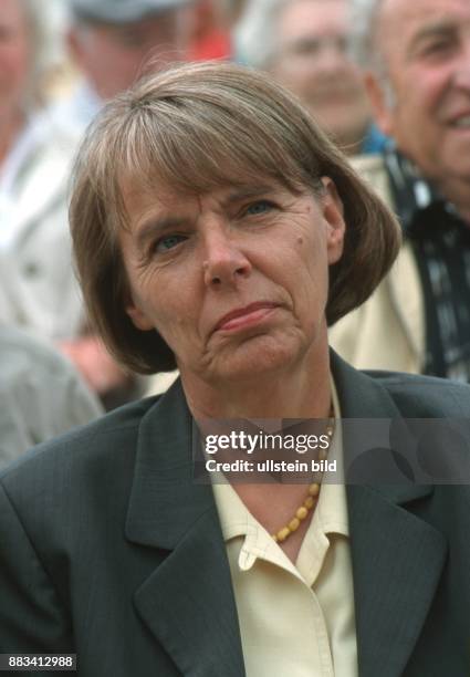 Die Ministerin für Ländliche Räume, Landesplanung, Landwirtschaft und Tourismus Ingrid Franzen. .