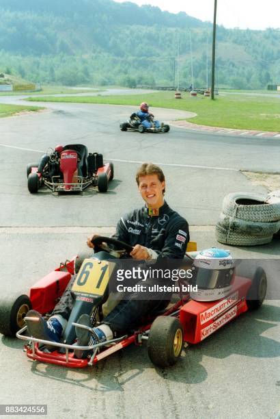Michael Schumacher - Rennfahrer, D - als Go-Kart Fahrer auf der elterlichen Go-Kart-Bahn in Kerpen