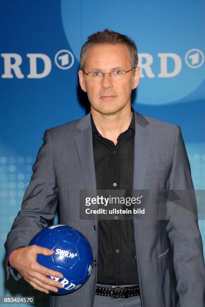Reinhold Beckmann - Journalist, Sportreporter, Moderator; D ARD Kommentator