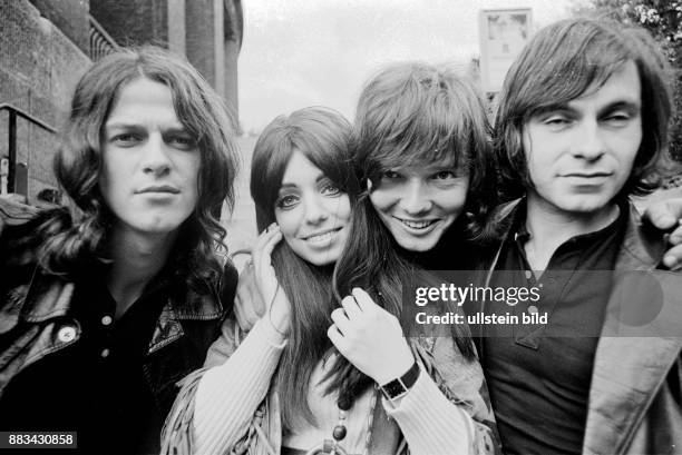 Shocking Blue - Musikgruppe, Rockmusik, Niederlande - Mariska Veres, Robby Von Leeuwen, Klaasje Van Der Wal und Cornelius Van Der Beek -