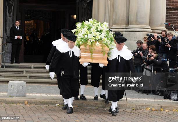 Schmidt, Hannelore 'Loki' - Teacher, Botanist, Germany - coffin during funeral service at church St. Michaelis in Hamburg, Germany
