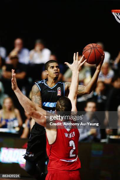Edgar Sosa of the Breakers goes to the basket during the round eight NBL match between the New Zealand Breakers and the Perth Wildcats at North Shore...