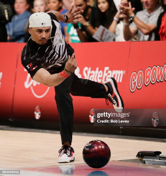 Pro baseball player Mookie Betts attends the State Farm Chris Paul PBA Celebrity Invitational at the Bowlero Woodlands on November 30, 2017 in The...