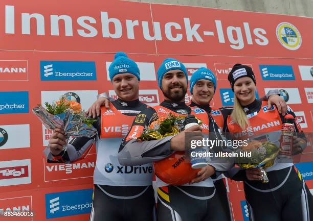 Das deutsche Team mit Toni Eggert, Andi Langenhan, Sascha Benecken und Dajana Eitberger gewinnen , waehrend dem FIL Rodel Weltcup Team Staffel am 29....