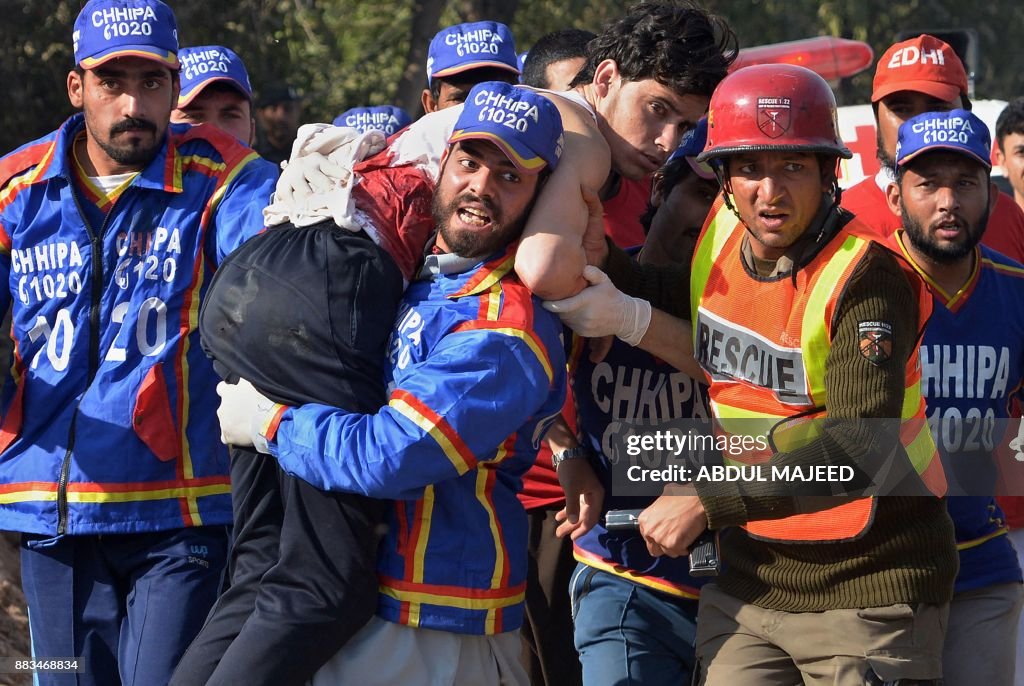 TOPSHOT-PAKISTAN-UNREST-NORTHWEST