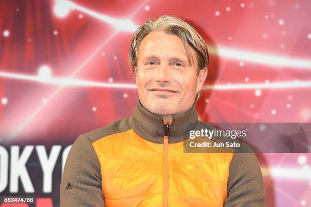 Mads Mikkelsen attends the opening day of Tokyo Comic Con at Makuhari Messe on December 1, 2017 in Chiba, Japan.