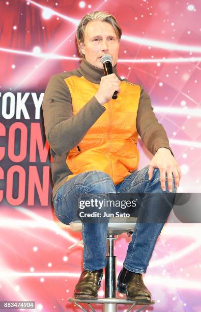 Mads Mikkelsen attends the opening day of Tokyo Comic Con at Makuhari Messe on December 1, 2017 in Chiba, Japan.