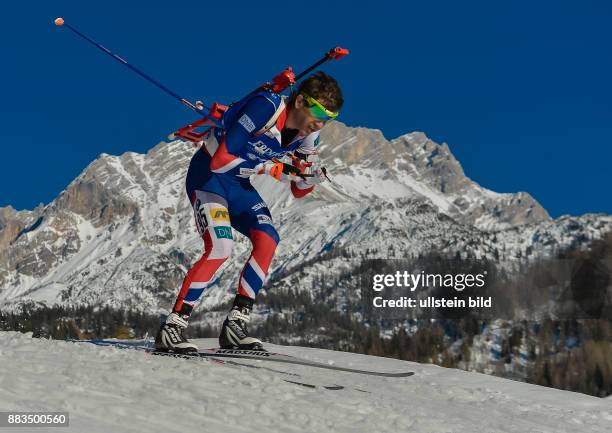 Ole Einar Bjoerndalen beim Laufen waehrend dem 20km Einzelrennen der Herren bei der IBU Biathlon Weltmeisterschaft am 16. Februar 2017 in Hochfilzen .