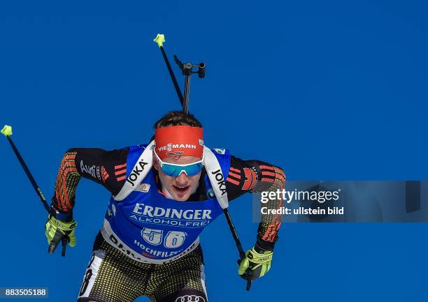 Benedikt Doll beim Laufen waehrend dem 20km Einzelrennen der Herren bei der IBU Biathlon Weltmeisterschaft am 16. Februar 2017 in Hochfilzen .