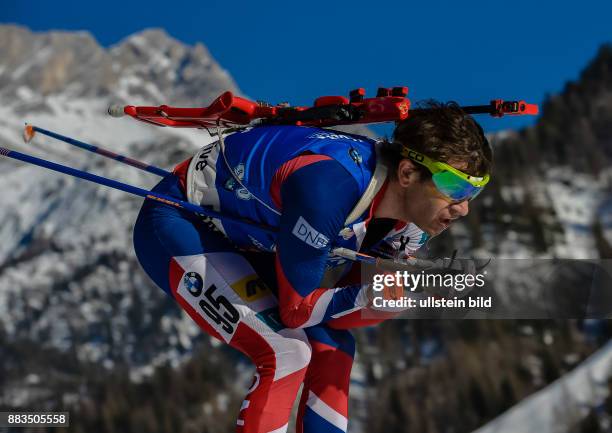 Ole Einar Bjoerndalen beim Laufen waehrend dem 20km Einzelrennen der Herren bei der IBU Biathlon Weltmeisterschaft am 16. Februar 2017 in Hochfilzen .