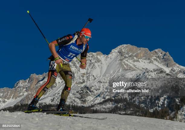 Arnd Peiffer beim Laufen waehrend dem 20km Einzelrennen der Herren bei der IBU Biathlon Weltmeisterschaft am 16. Februar 2017 in Hochfilzen .