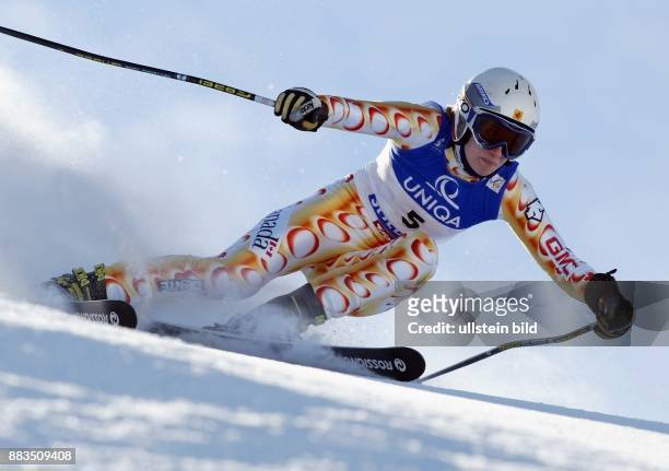 Allison Forsyth Sportlerin, Ski Alpin, Kanada beim Riesenslalom, Weltcup in Sölden / Österreich Einzelaufnahme .