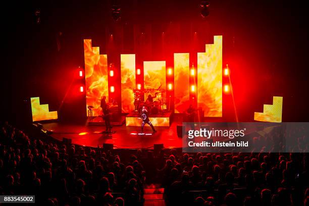 Progressive, Metal, Band, USA, performing on March 09 at Friedrichstadt-Palast, Berlin, Germany, overview, stage