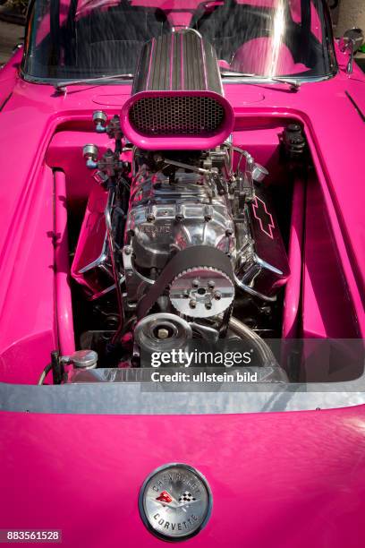 Engine Pink Color 58 Pink Corvette Stock Photos, High-Res Pictures, and Images - Getty Images